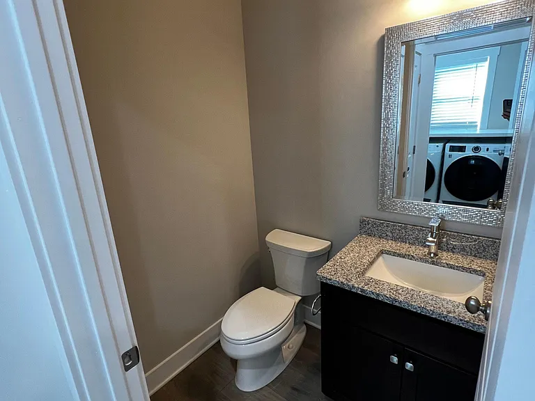 1750 Chief Okemos Cir — Photo 11