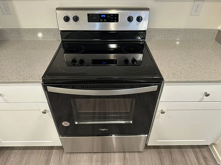 1902 Omaggio Vista St — Photo 12