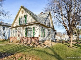 325 S Gage St, Somonauk, IL 60552