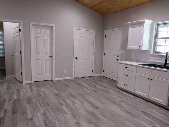 4th image of 3033 Joe Bald Road