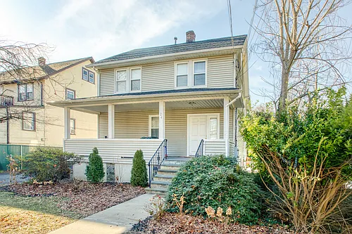24 Hollow Wood Ln Photo 1