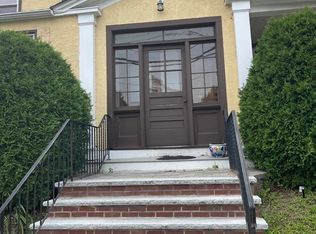 146 School St #1, Watertown, MA 02472