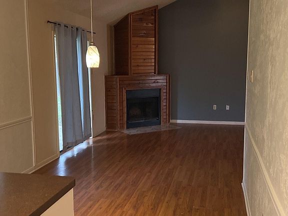 5th image of 1608 Sagebrush Dr