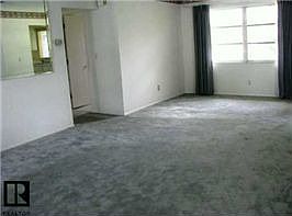 1st image of 127 Stafford Dr