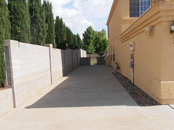 5th image of 8608 Ashton Pl NE