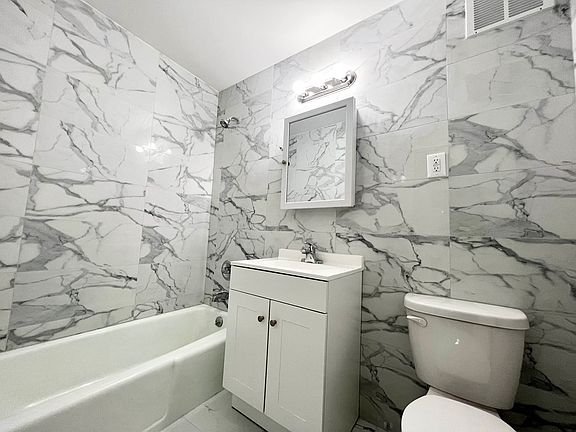 4th image of 56 W 82nd St APT 15