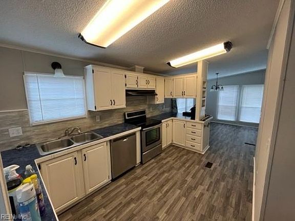 3rd image of 21488 Indian Woods Trl