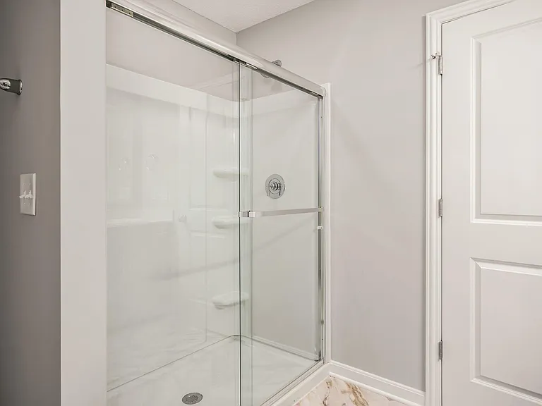 6823 Dulles Dr — Photo 39