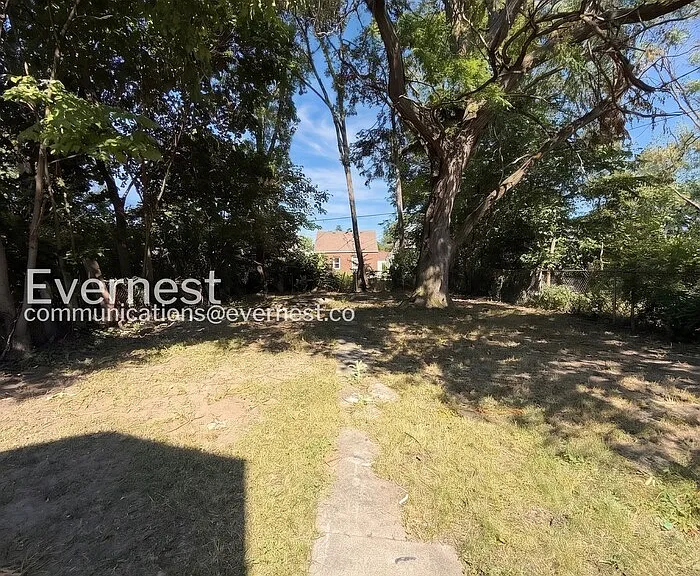 9460 Wayburn St — Photo 24