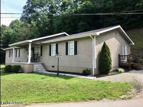 47 Caldwell Cemetery Rd, Pineville, KY 40977