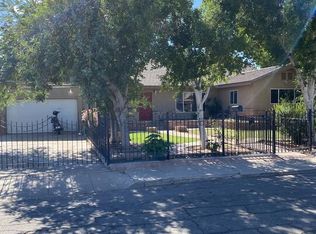 426 10th St, Calexico, CA 92231