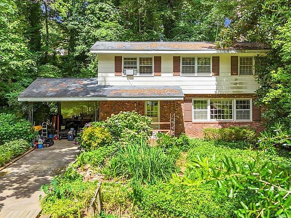 4th image of 4117 White Pine Dr
