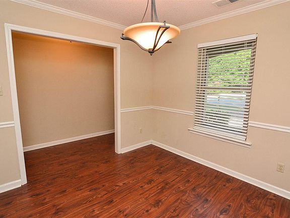 5th image of 8495 Overcup Oaks Dr
