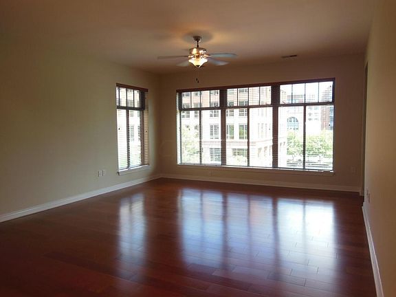 5th image of 251 Burnham Sq Unit 405
