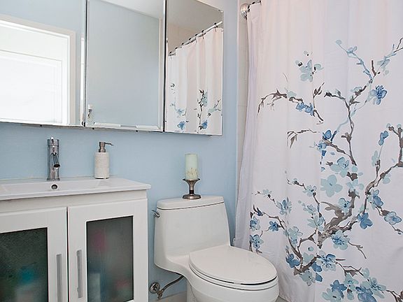 5th image of 245 E 54th St APT 12P