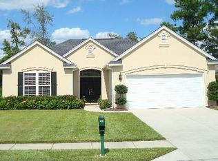 40 Stratford Ln, Hilton Head Island, SC 29928