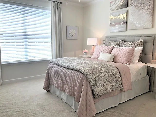 A bedroom fit for a queen or king A bedroom fit for a queen or king