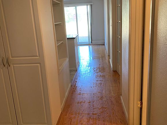 5th image of 1747 27th Ave