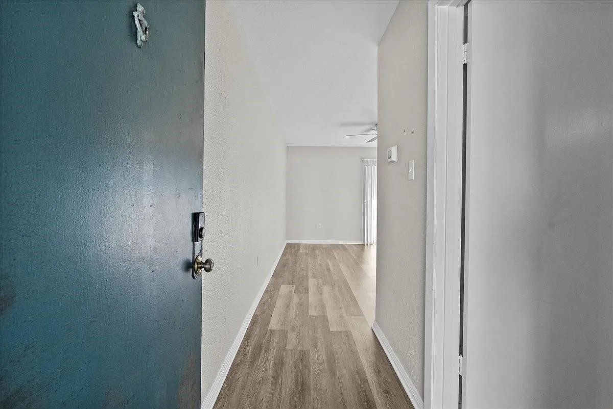 Building Photo - 250 El Dorado Blvd #144