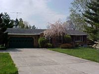 2nd image of 869 Roger Dr