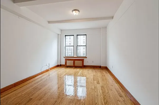 Rented by Oxford Property Group | media 5