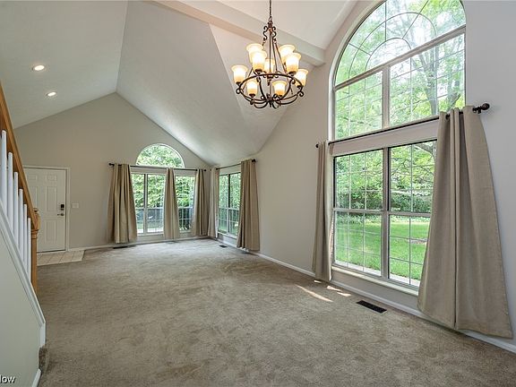3rd image of 23390 Grist Mill Ct #143