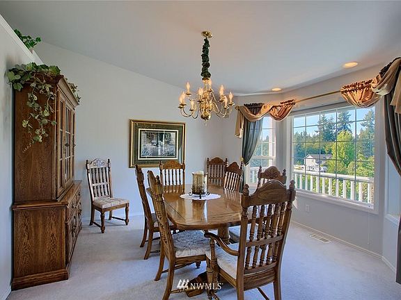 4th image of 19610 82nd Street Ct E