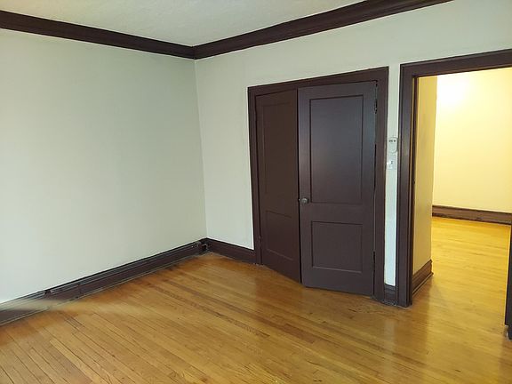 2nd image of 6851 S Wolcott Ave #1