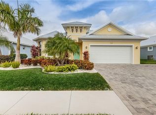 553 Bimini Bay Blvd, Apollo Beach, FL 33572