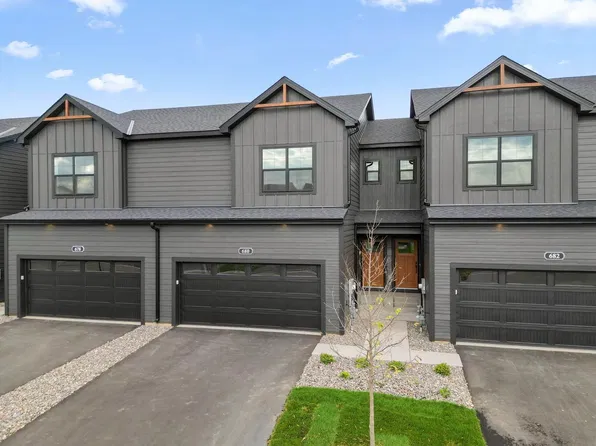 680 Tulare Ter, Newport, MN 55055