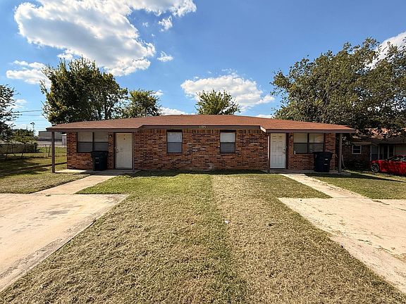 3rd image of 1105 Charisse St #A