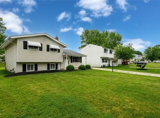 6633 Tamarind Dr, Bedford Heights, OH 44146