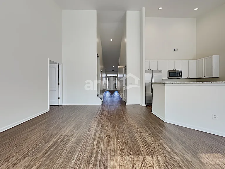 128 Satur Dr — Photo 8
