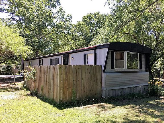 Cedar fence at front door for privacy
