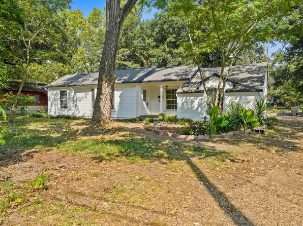 303 Grace Ln, Terrell, TX 75160