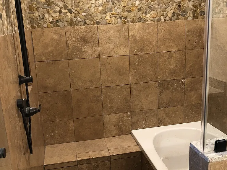 Copper Chase Luxury Apartments — Photo 4
