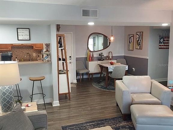 4th image of 4411 SHADY TERRACE LANE #209