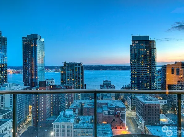 1920 4th Avenue #2403, Seattle, WA 98101