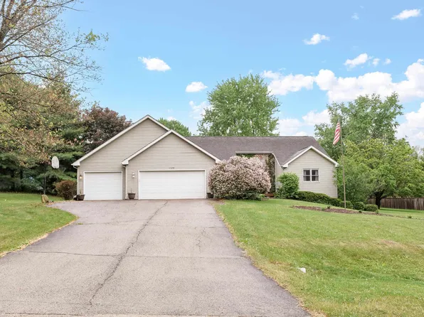 13294 Weatherfield Way, Roscoe, IL 61073