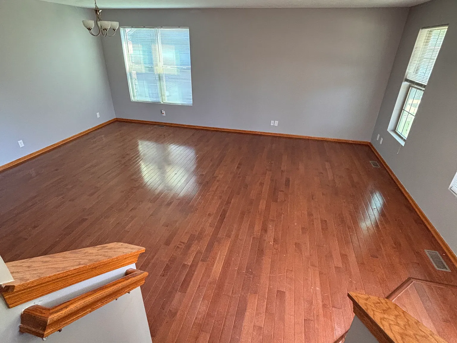 6 bed, 3692 sqft, $3,000 — Photo 3