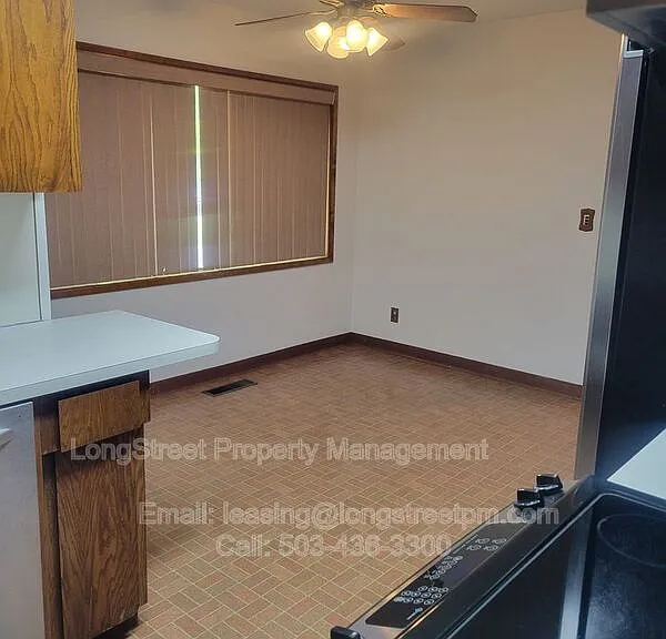 14625 NE Knott Ct — Photo 3