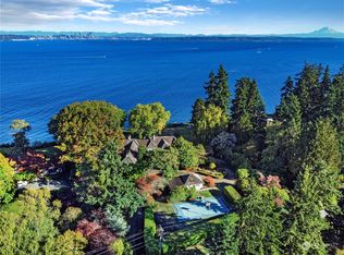 6964 Wing Point Rd NE, Bainbridge Island, WA 98110