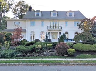 96 Bluff Rd, Fort lee, NJ 07024