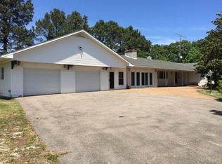 5055 Vandyke Rd, Paris, TN 38242