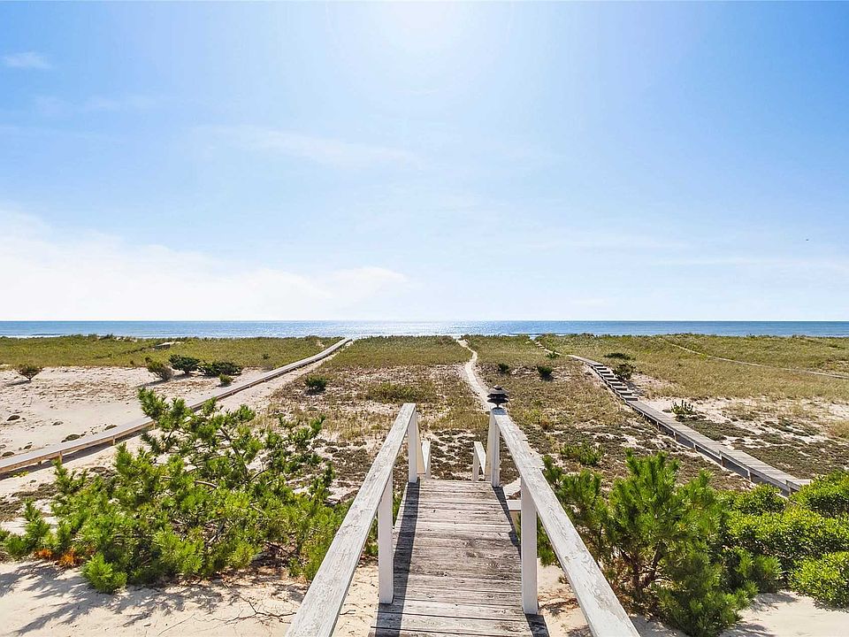 213 Dune Road, Westhampton Beach, NY 11978 Zillow