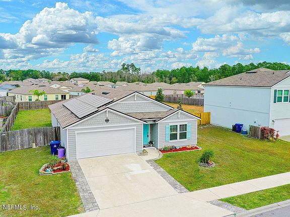5th image of 212 Blue Creek Way