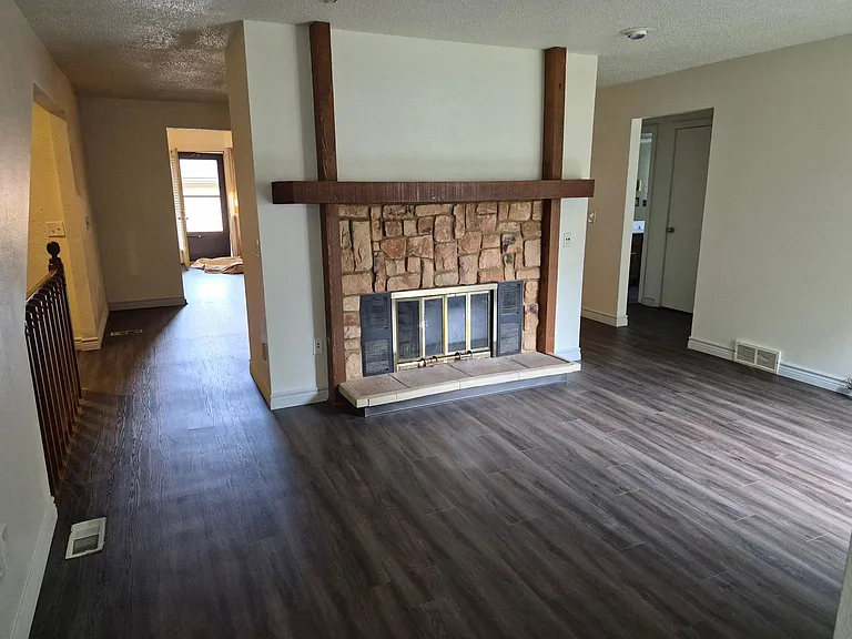 5836 Ryewyck Dr — Photo 8