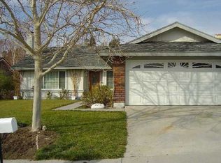 28433 Winterdale Dr, Santa Clarita, CA 91387