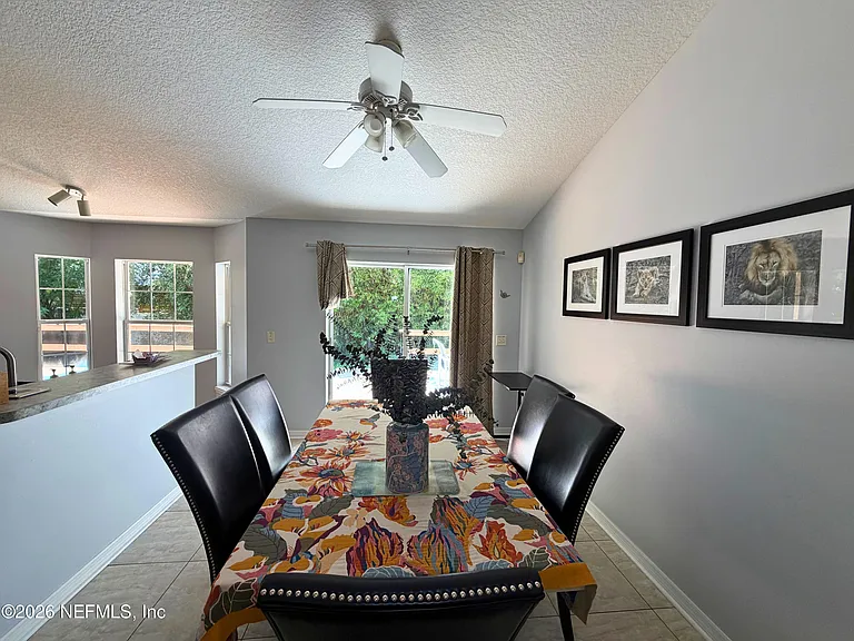 152 Meadow Ave — Photo 7