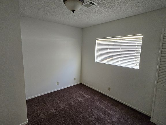 4th image of 579 Reef Dr
